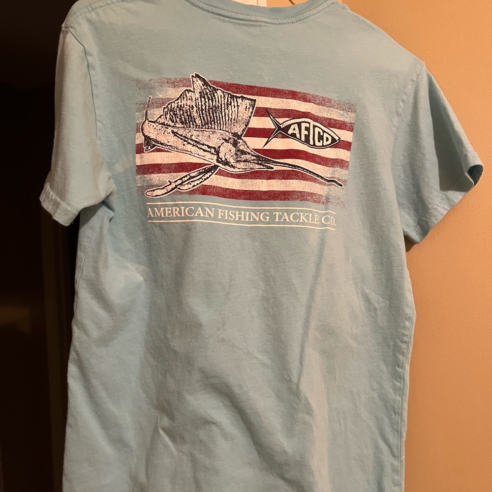 AFTCO youth small short sleeve t-shirt
